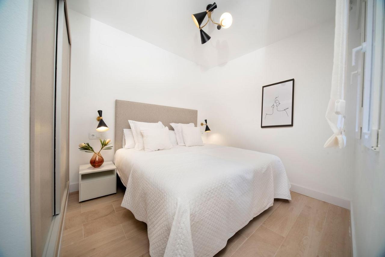 Real Segovia Apartments By Recordis Hotels Luaran gambar