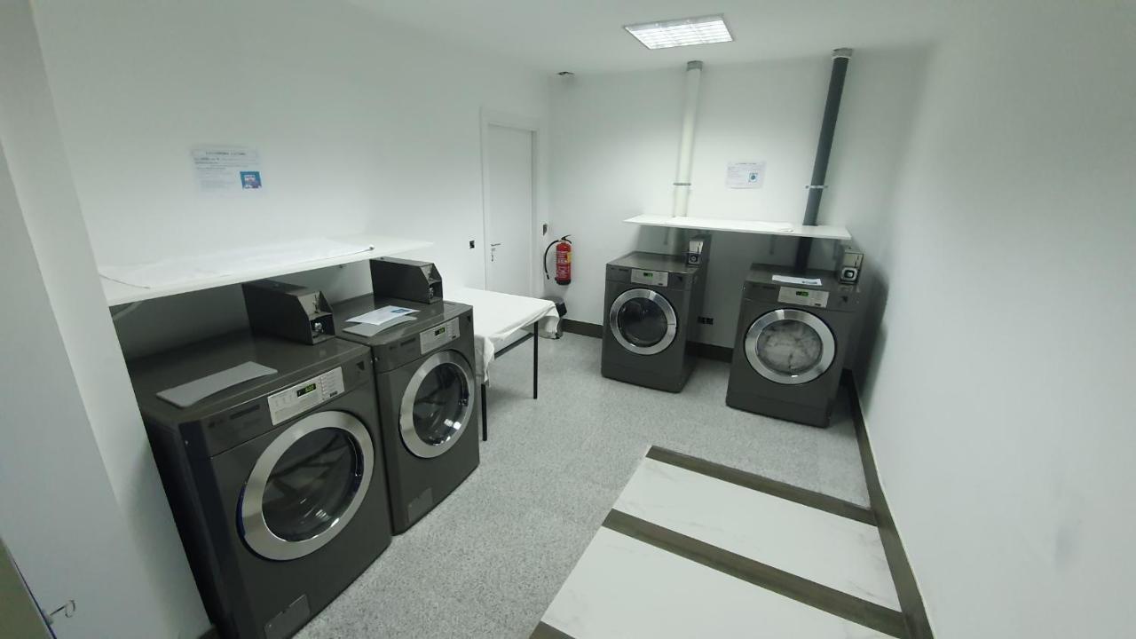Real Segovia Apartments By Recordis Hotels Luaran gambar