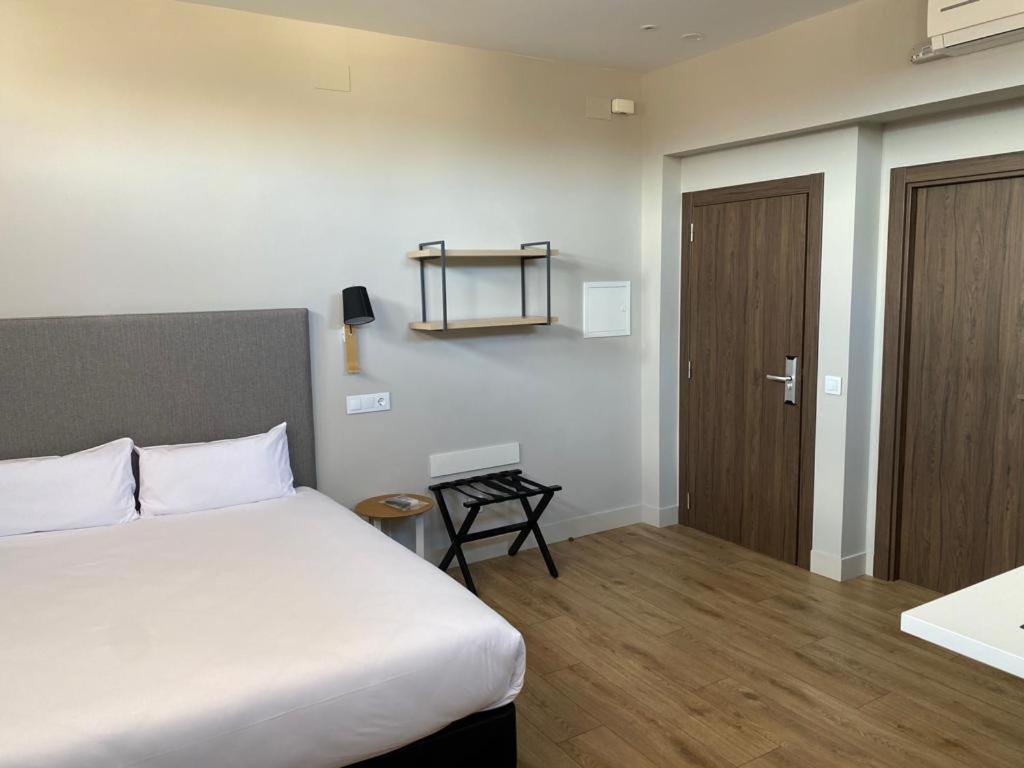 Real Segovia Apartments By Recordis Hotels Luaran gambar