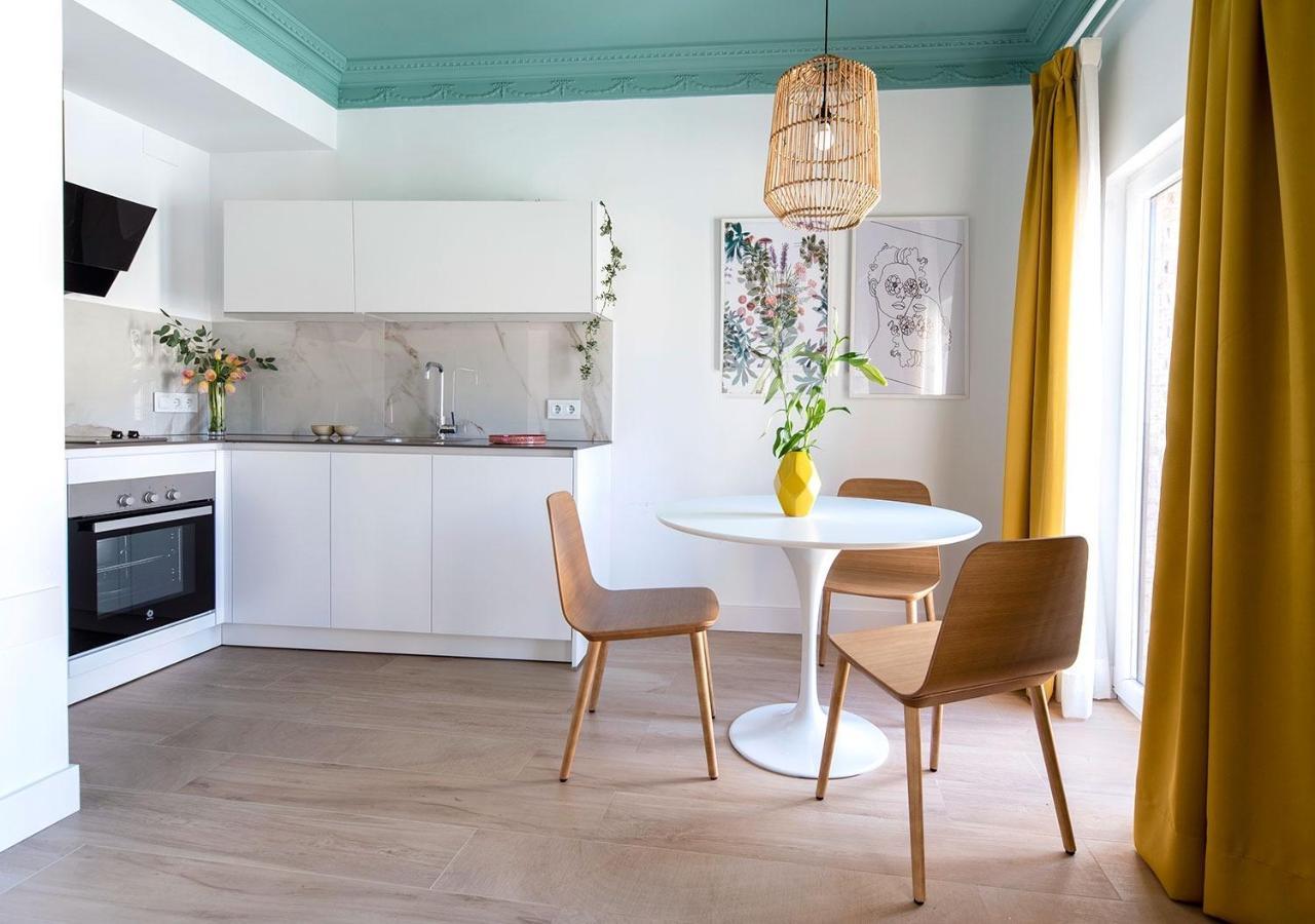 Real Segovia Apartments By Recordis Hotels Luaran gambar